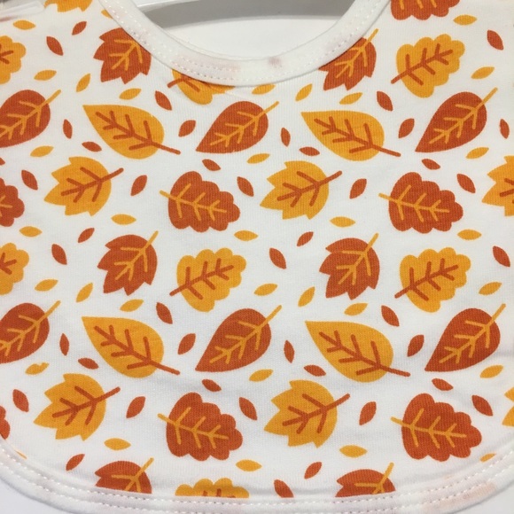 3/$20 💞NWOT 3 Pack C.R. Gibson Bibs - Picture 4 of 5